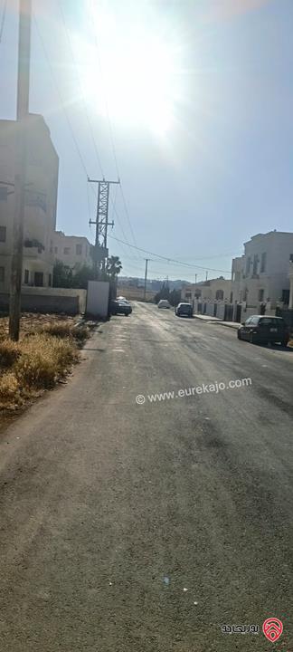 قطعة ارض سكنية مساحة 511م للبيع في عمان - شفا بدران