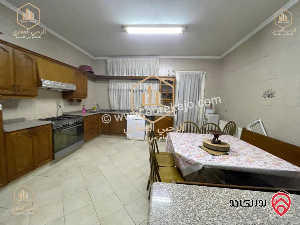 شقة مفروشة ارضية مساحة 240م داخلي و 100م خارجي للايجار في عمان - ضاحية الرشيد 