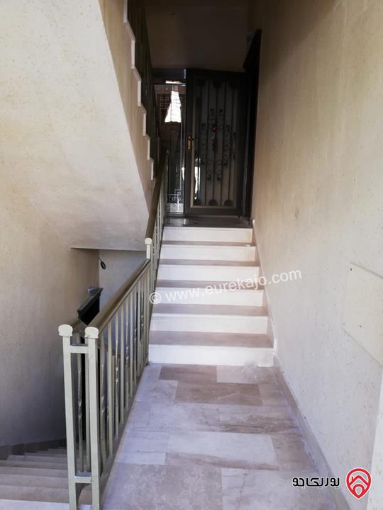 شقة مساحة 200م طابق ثاني للايجار في عمان - ضاحية الرشيد