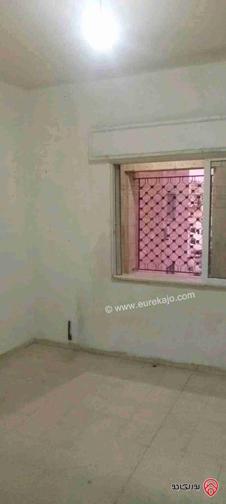 ‏شقة مساحة 122م طابق ثاني للبيع في عمان - الذراع