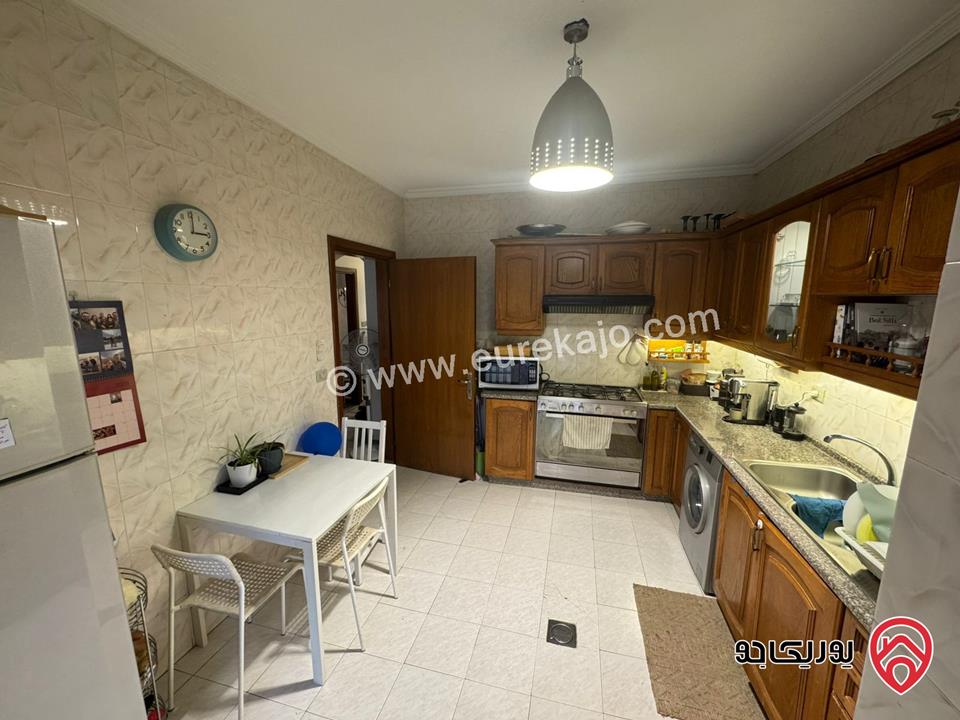 شقة شبه ارضي 126 متر مفروشة للبيع في عمان - الجندويل