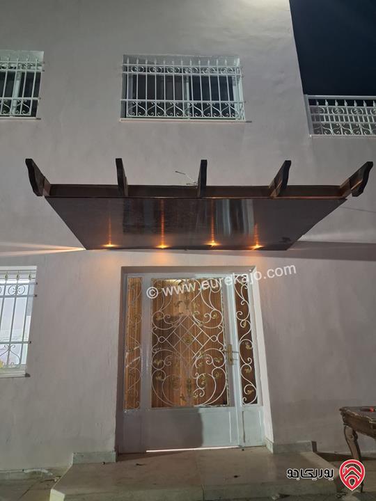 شاليه مساحة البناء 350م على أرض 4 دونم للبيع في منطقة غور نمرين – الشونة الجنوبية  