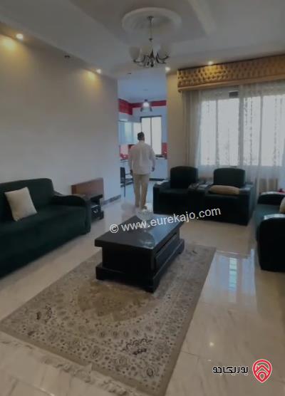 منزل مستقل مساحة الأرض 570م والبناء 900م للبيع في عمان - ضاحية الرشيد قرب الكلية العلمية الاسلامية