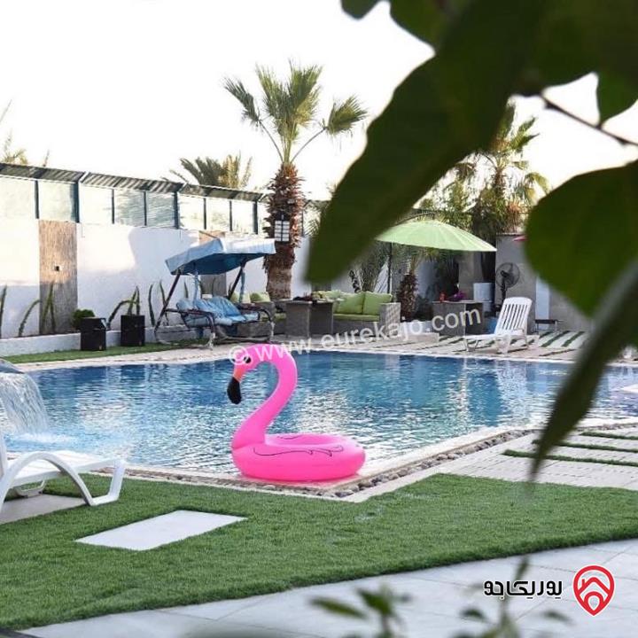 مزرعة مساحة الأرض 1560م والبناء 300م للبيع في البحر الميت - جوفة الكفرين