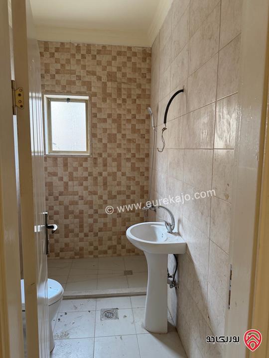 شقة طابق أول مساحة 128م للبيع في عمان - الجبل الأخضر حي نزال الشمالي 