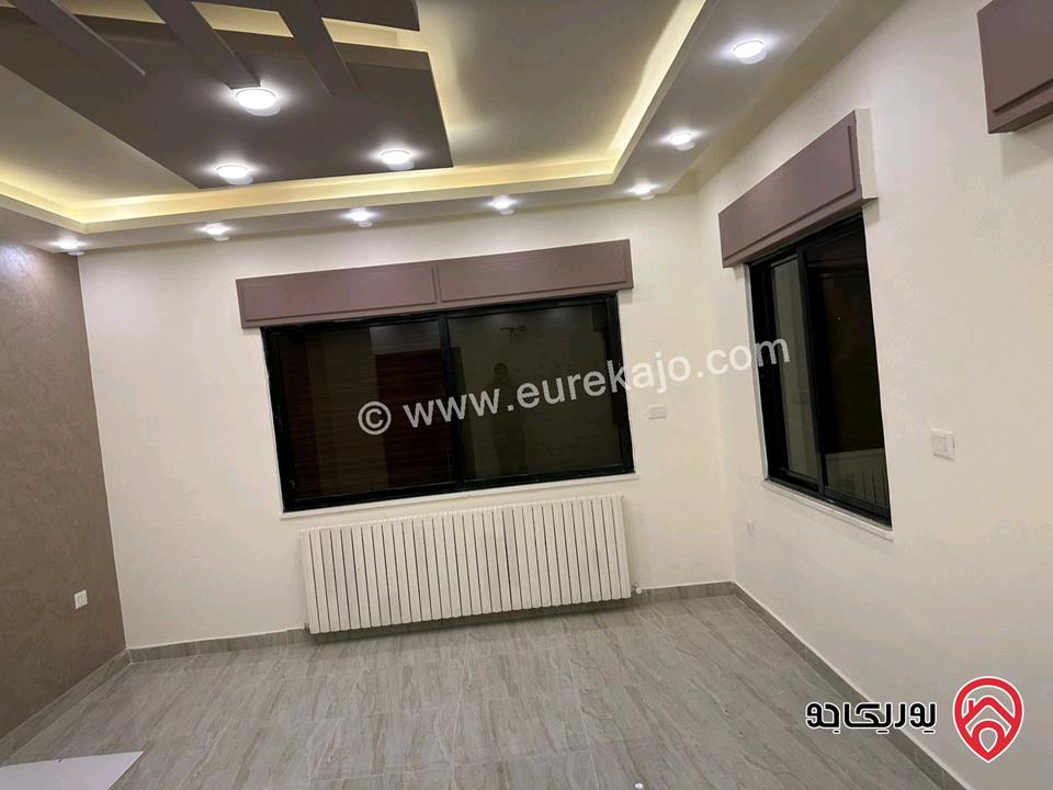 فيلا فارغه مساحة 335م للايجار في عمان - تلاع العلي 