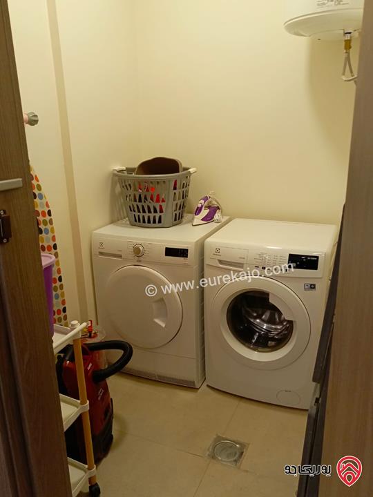 شقة مفروشة مساحة 102م داخلي و 70م خارجي للايجار في عمان - عبدون من المالك مباشرة