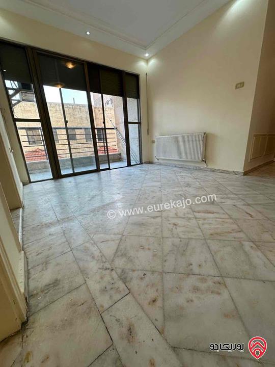 شقة طابق أول مساحة 150م للايجار في عمان - ام السماق 