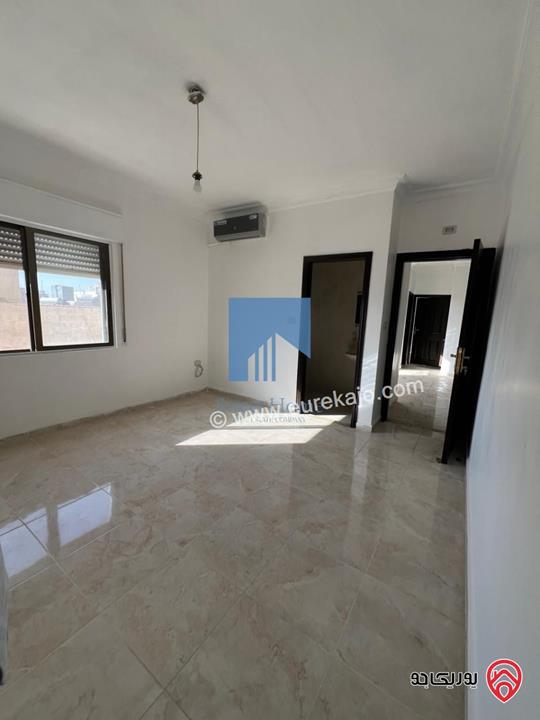 شقة مميزة طابق ثاني 75م تشطيب سوبر ديلوكس للبيع في عمان - الجندويل