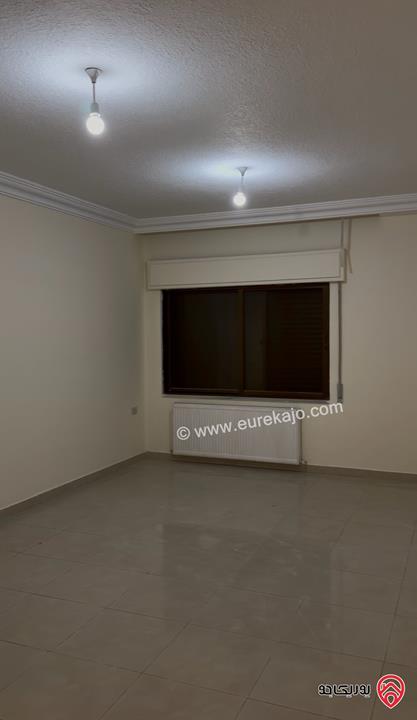 شقة فارغة طابق ثالث مساحة 185م للايجار السنوي في عمان - الصويفية 