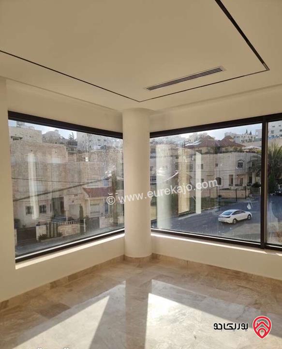 شقة ارضية مساحة 220م مع حوض سباحة للبيع في عمان - دابوق 