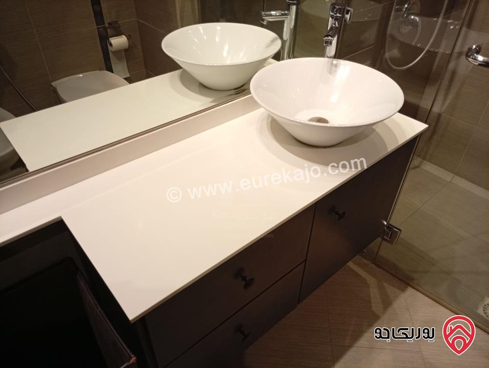 شقة مفروشة مميزة مساحة 250م داخلي و 180م خارجي للبيع في عمان - عبدون