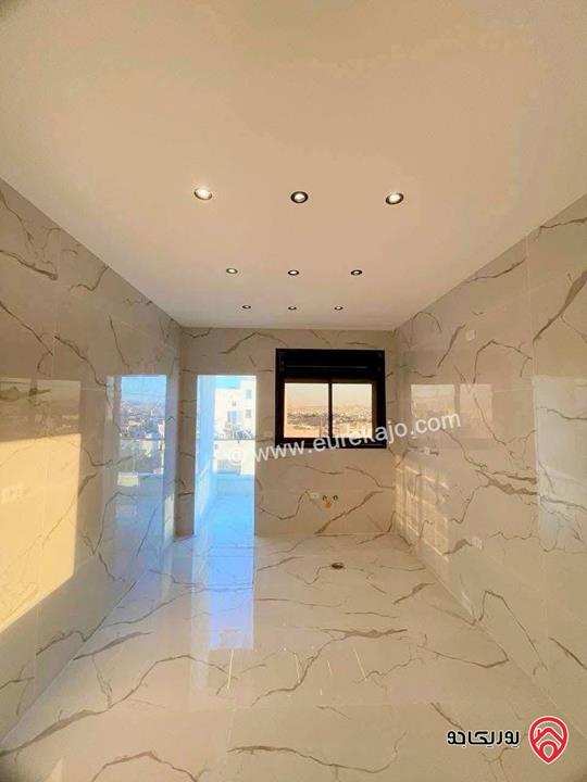 شقة أرضية جديدة لم تسكن معفية من رسوم التنازل مساحة 150م داخلي و 100م خارجي للبيع في عمان - طبربور 