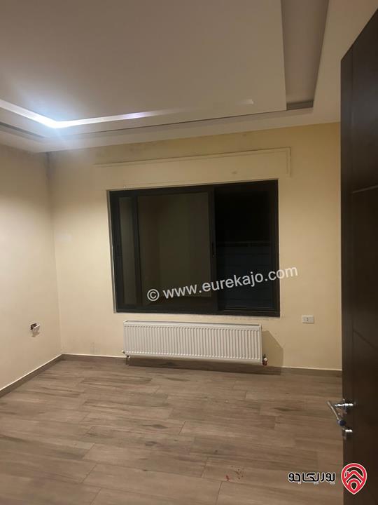 شقة مساحة 150م طابق ثالث للايجار في عمان - الياسمين 