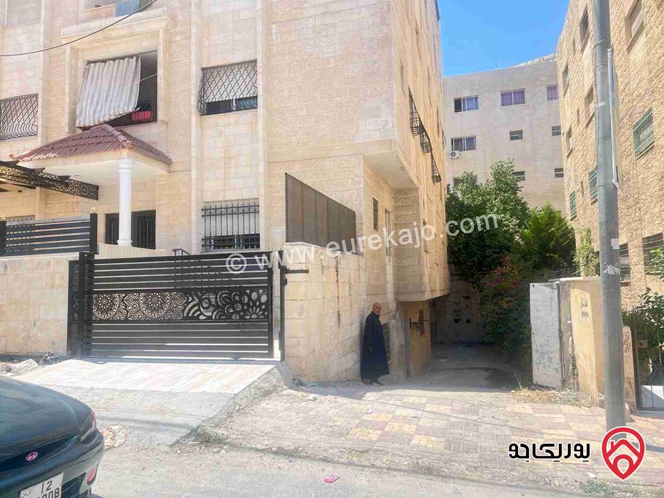 شقة طابق شبه أرضي مساحة 100م مدخل خاص للبيع في عمان - جبل الزهور 