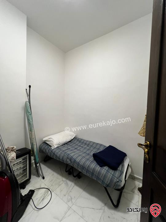 شقة مفروشة طابق أول مساحة 211م للايجار في عمان - ام اذينة