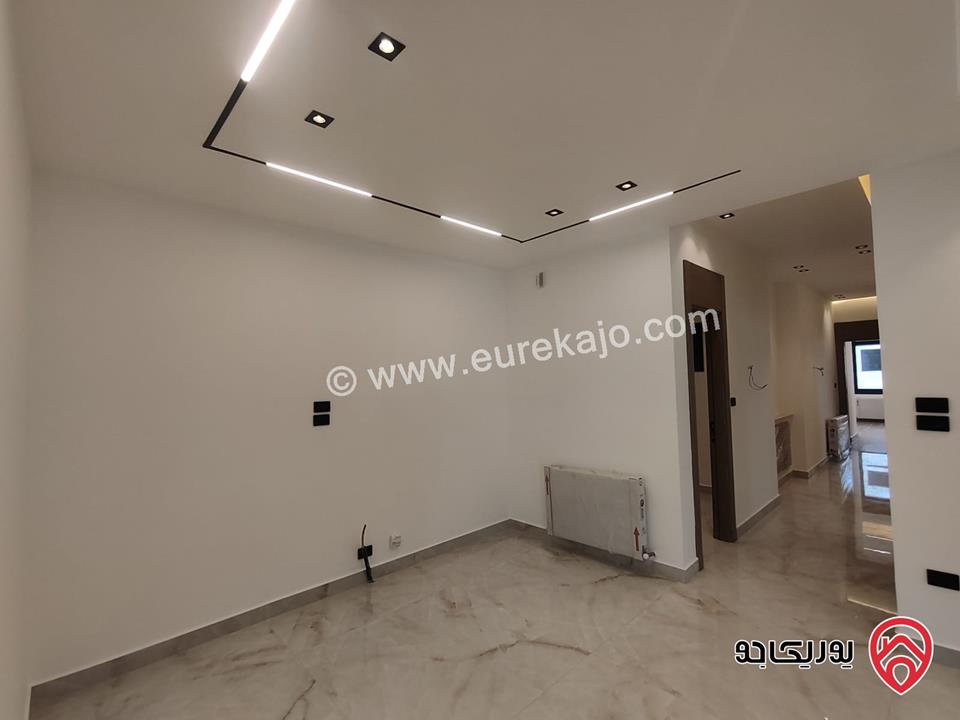 شقق حديثة 215 متر للبيع في عمان - حي الصحابة رجم عميش  