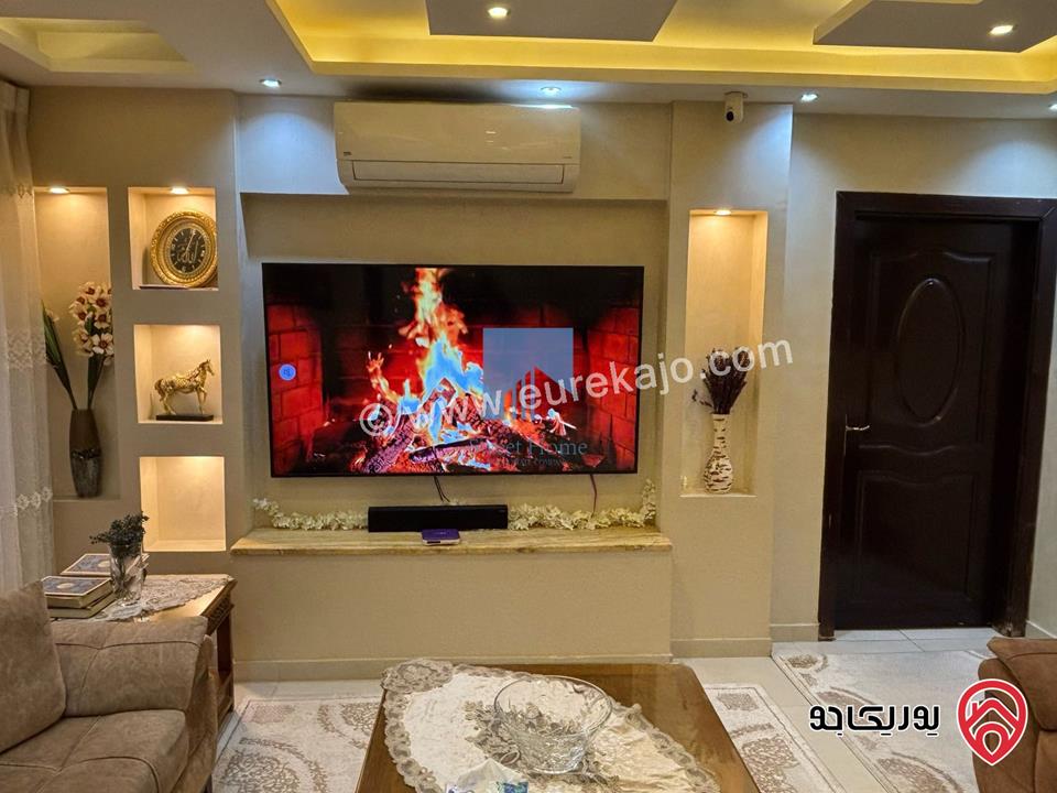 شقة فاخرة للبيع في عمان - خلدا خلف السيتي مول 180م مع حديقة وترسات 120م بسعر مغري