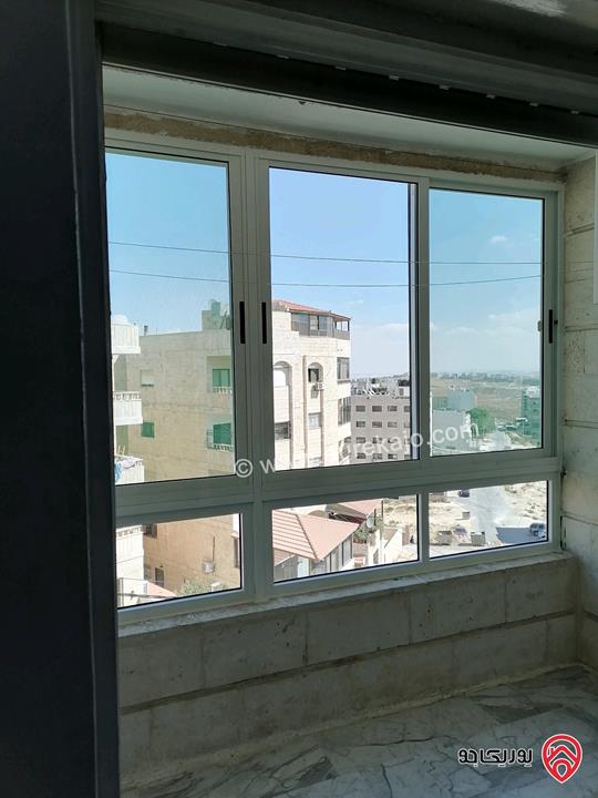 شقة بإطلالة مميزة مساحة 135م طابق ثالث للبيع في عمان - ضاحية الرشيد 