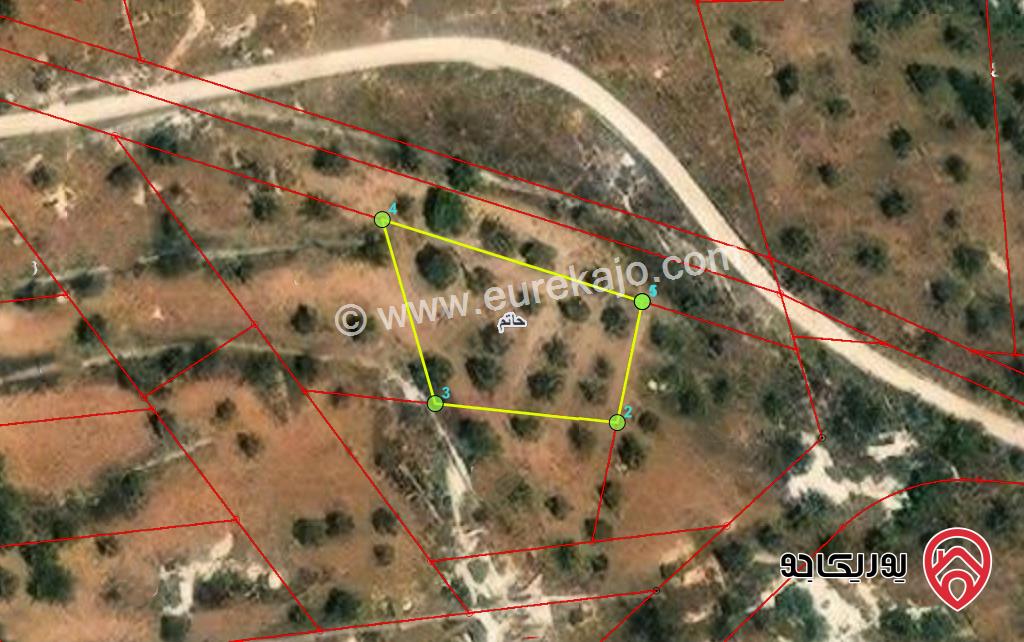 قطعة ارض مساحة 669م للبيع في اربد منطقة حاتم من اراضي بني كنانة 