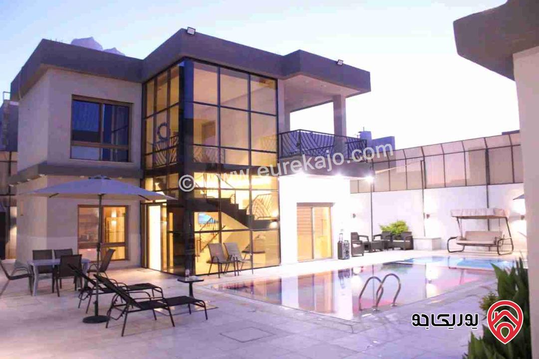 شاليه مساحة الأرض 730م والبناء 100م للبيع في البحر الميت - السويمة 