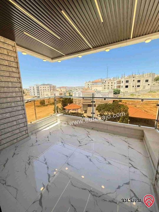 شقة فخمة طابق أول مساحة 220 متر للبيع في عمان - شفا بدران الكوم 