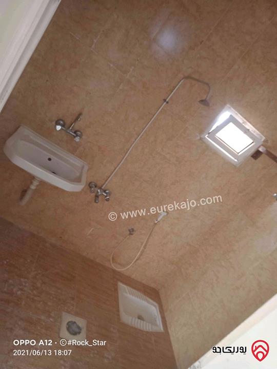 عقار سكني مكون من اربع شقق للبيع في اربد - لواء بني كنانه سحم