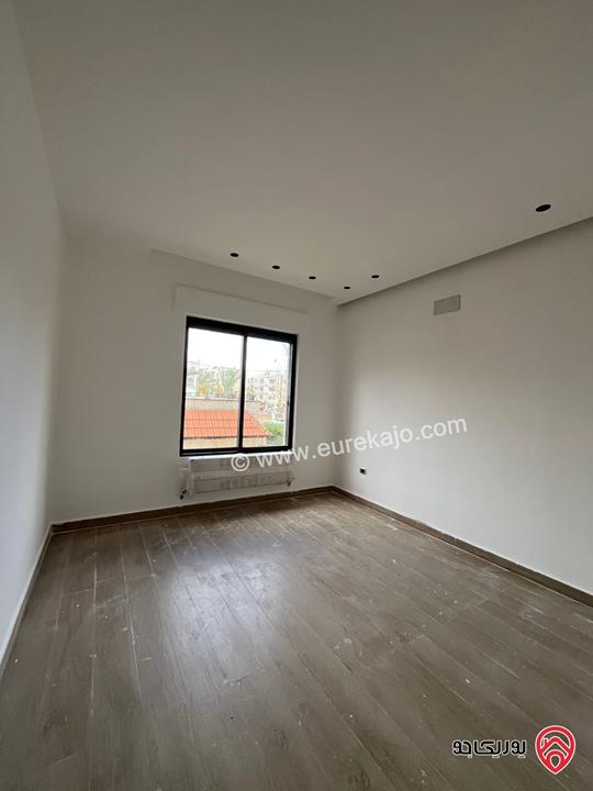 شقة طابق ثاني مساحة 170م للبيع في عمان - حي الصحابة