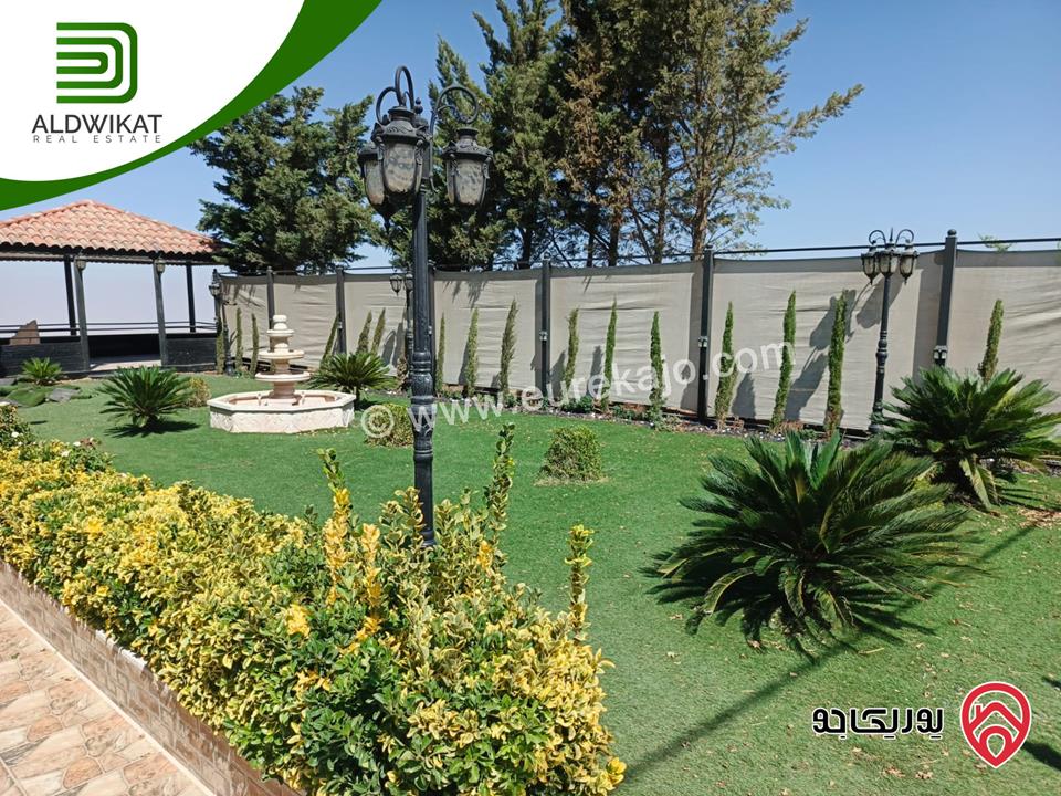 فيلا مستقلة مفروشة للبيع في عمان - ناعور مساحة الارض 1050م ومساحة البناء 1000م ومساحة الحديقة 400م ومساحة الترس 200م موقع اطلالة رائع ومميز