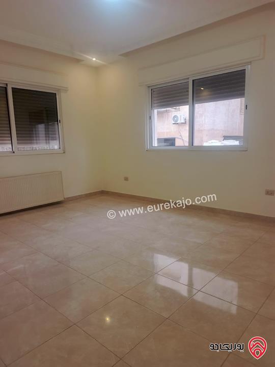 شقة طابق أول مساحة 200م للايجار في عمان - ام السماق 