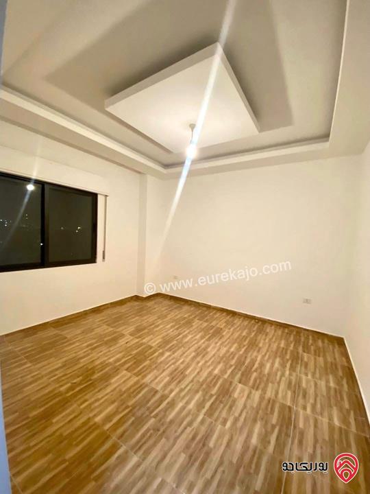 شقة مميزة طابق ثالث مساحة 145م للبيع في عمان - ابو علندا اسكان الكهرباء 