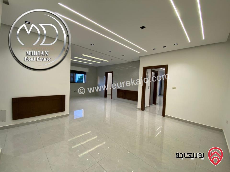 شقق جديدة للبيع في عمان - ام اذينة مساحات 140م & 165م تشطيبات و ديكورات عصرية فاخرة اطلالة جميلة