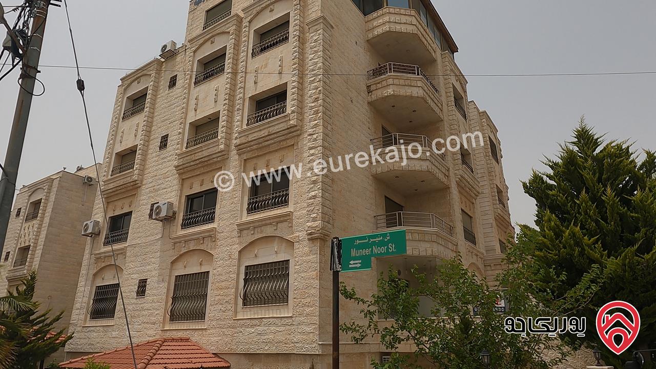 شقة ارضية فاخرة على شارعين مساحة 186م للبيع في عمان - خلدا 