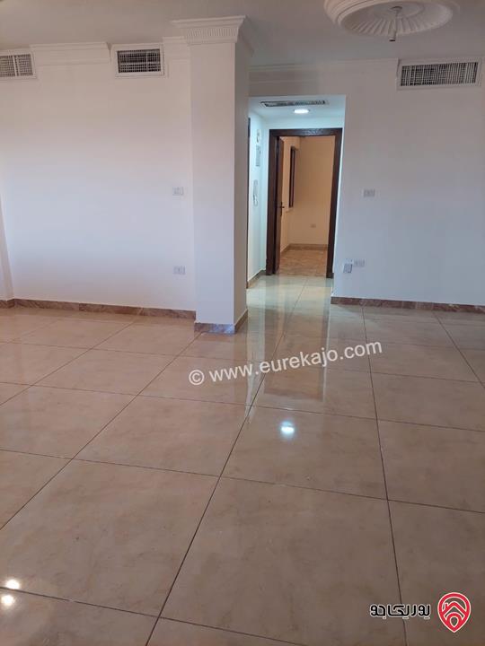 شقة طابق أول مساحة 100م للايجار في عمان - دير غبار