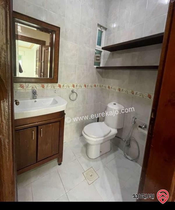 شقة فارغة طابق ثالث مساحة 190م للإيجار في عمان - تلاع العلي 