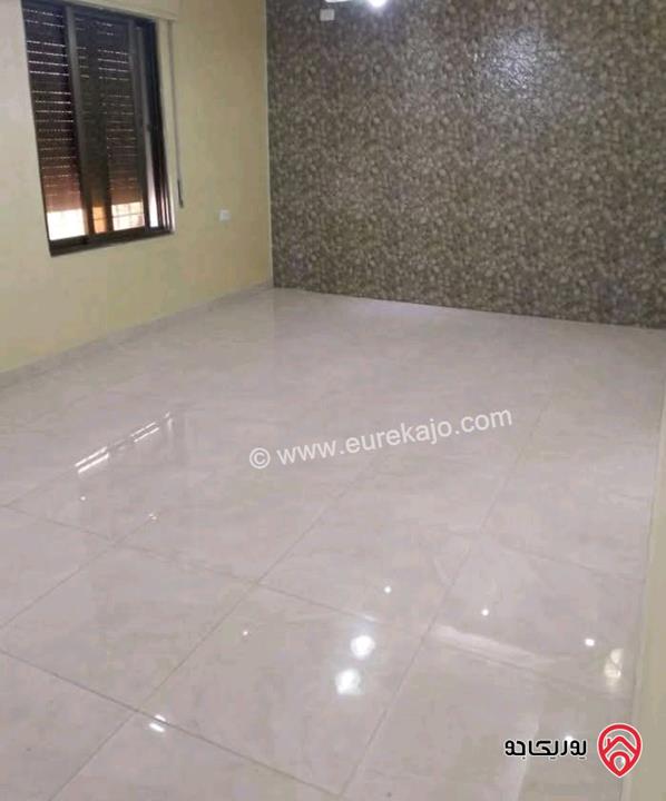 شقة فارغة طابق ثالث مساحة 160م للايجار في عمان - المقابلين 