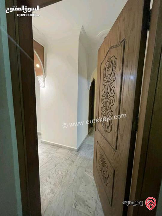 شقة فارغة طابق ثانى مساحة 160م للإيجار في عمان - خلدا 