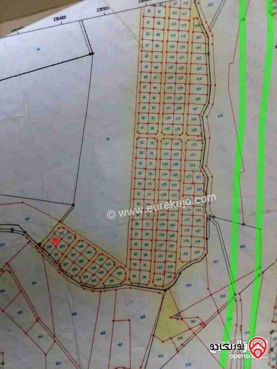أرض مساحة 640م للبيع في جرش نهاية شارع الأردن