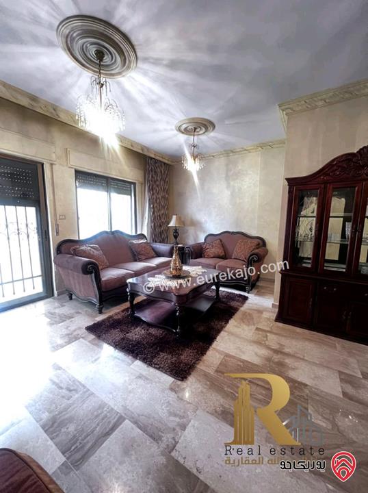 شقة مميزة طابق أرضي مساحة 150م داخلي و 120م خارجي للبيع في عمان - أبنو السوس