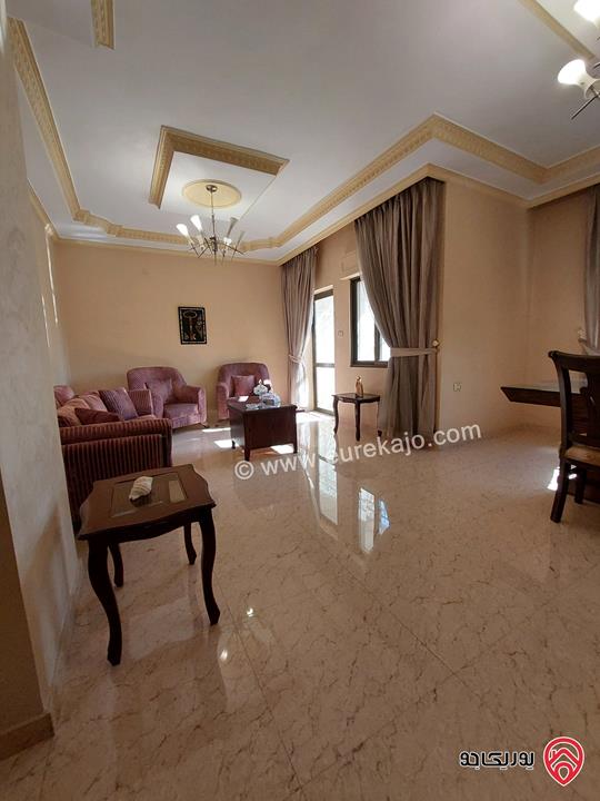 شقة للبيع في عمان -المقابلين شارع الحرية مساحة 194م ط1