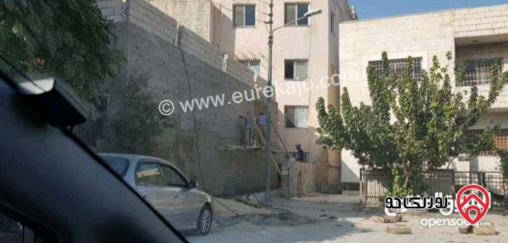 ارض مطلة مساحة 250م للبيع في عمان - عين الباشا 