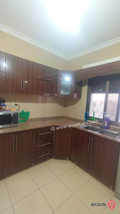 شقة طابق ثاني سوبر ديلوكس مساحة 115م للبيع في عمان - تلاع العلي 