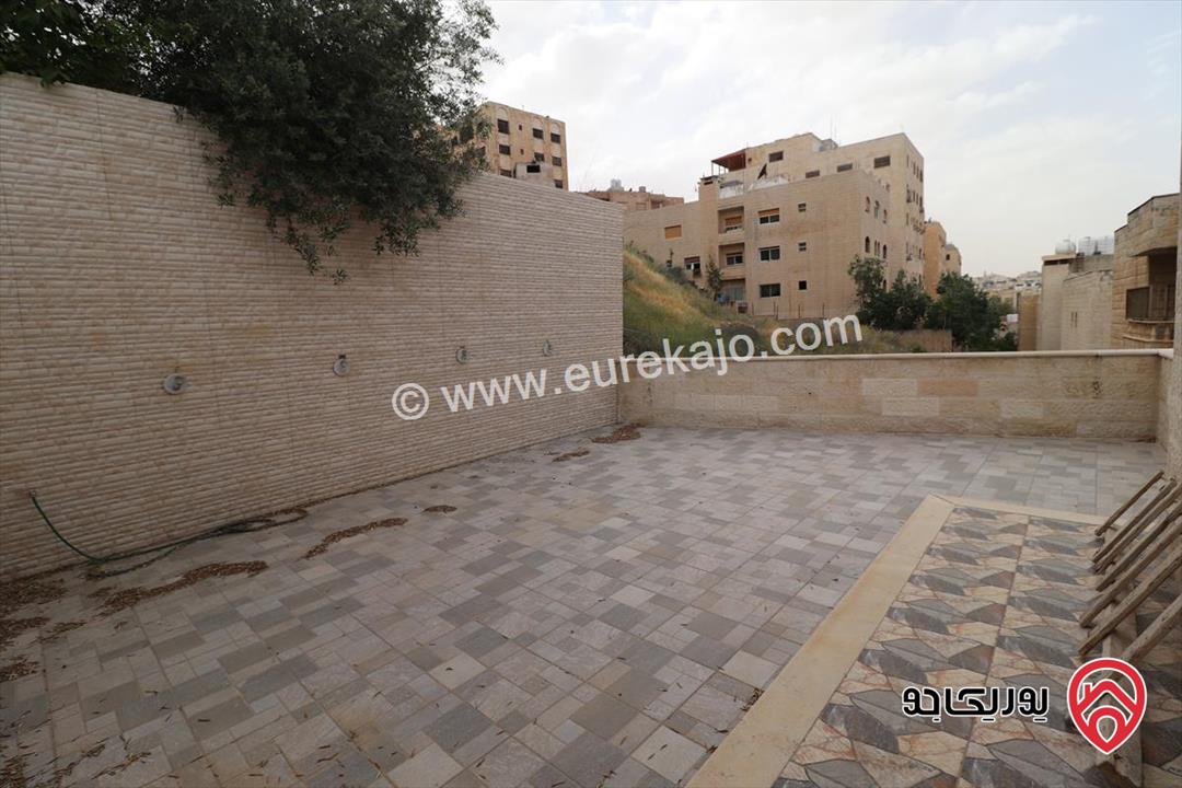 شقة فاخرة اخير مع روف مساحة 201م للبيع في عمان - عرجان