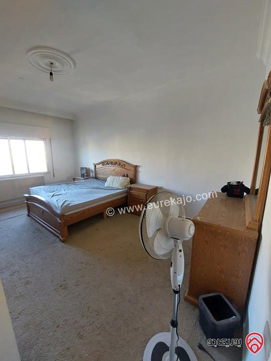 شقة طابق ثالث مساحة 192م للبيع في عمان - ضاحية الرشيد