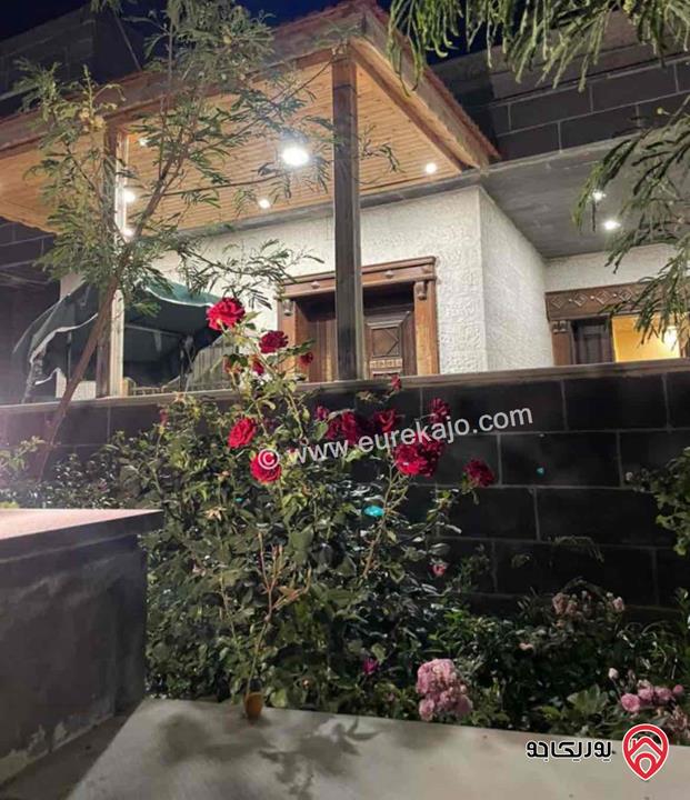 فيلا مساحة 700م على أرض 1 دونم مفروشة للإيجار في عمان - الجبيهة