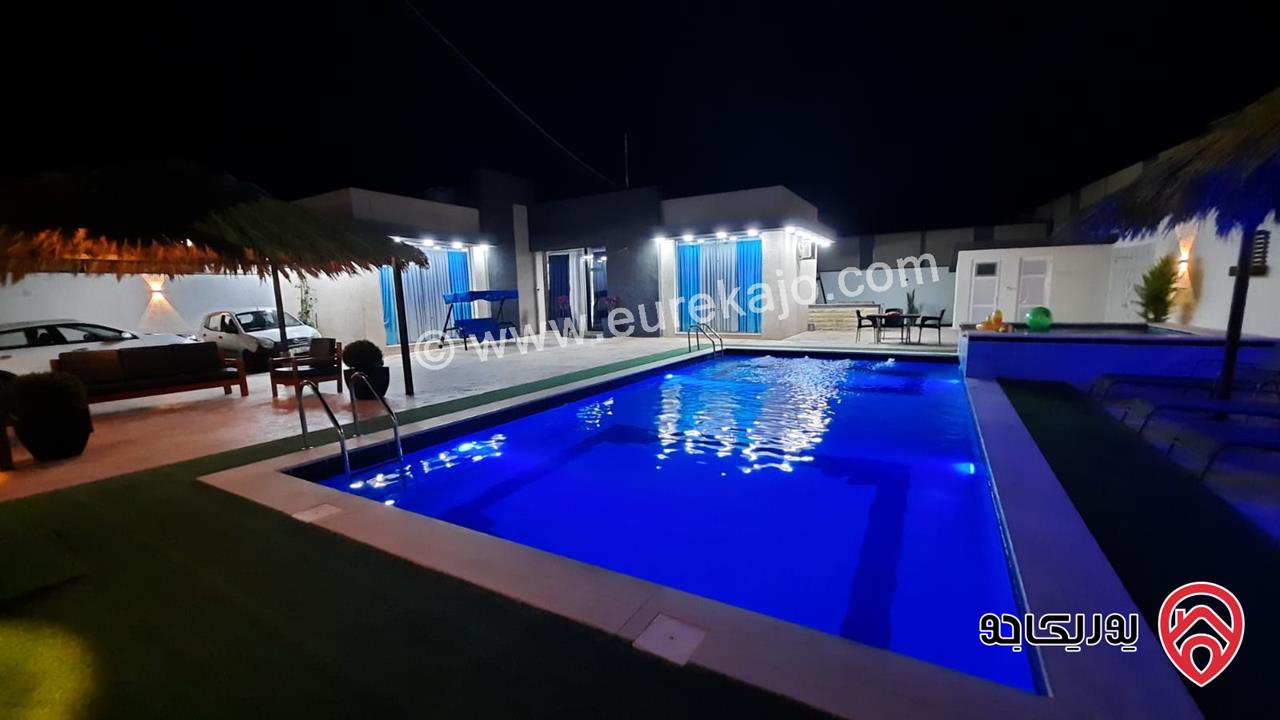 شاليه مساحة الأرض 527م والبناء 122م للبيع في البحر الميت منطقة الجوفة