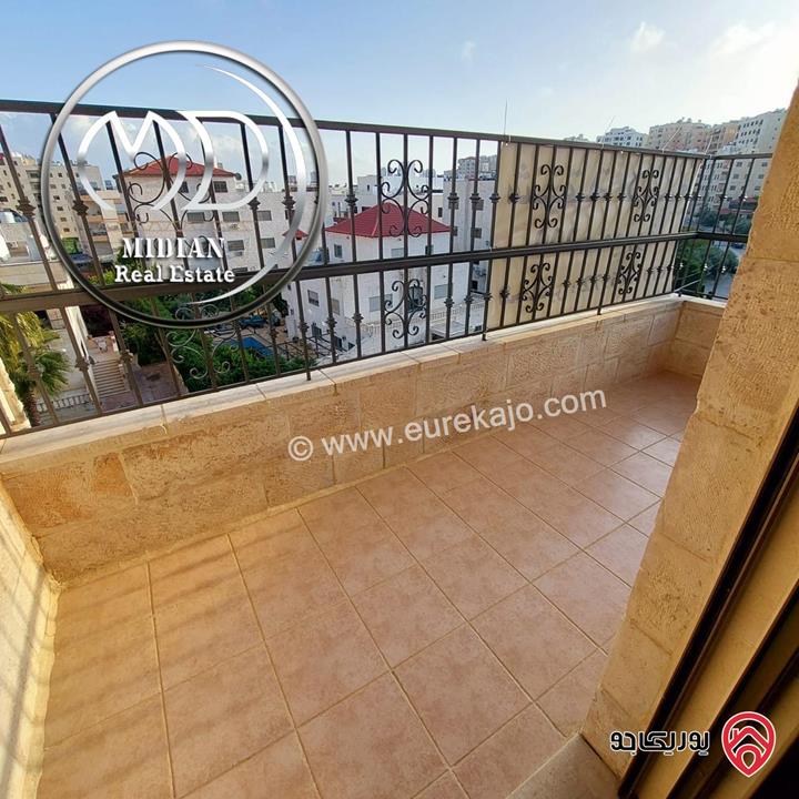 شقة دوبلكس طابق اخير مع روف للبيع في عمان - خلدا مساحة 270م مع تراسات تشطيبات سوبر ديلوكس اطلالة جميلة بسعر مميز