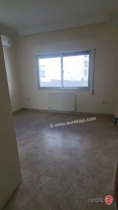 شقة طابق ثاني مساحة 200م للايجار في عمان - دير غبار قرب زيت وزعتر 