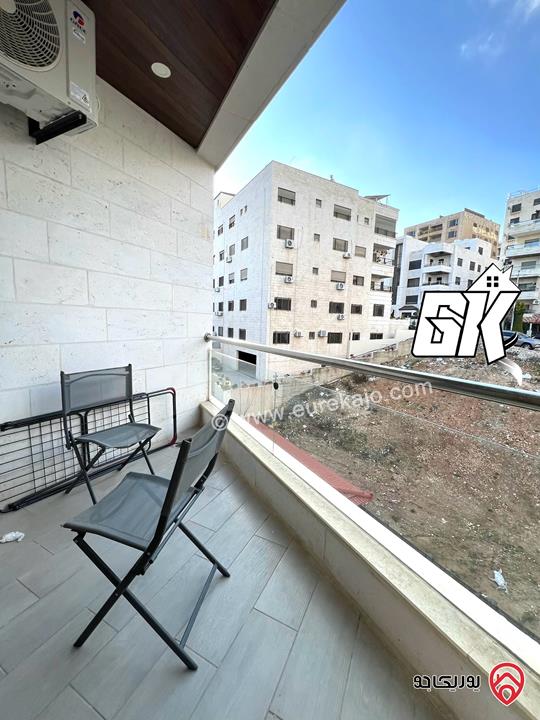 شقة مفروشة طابق ثاني مساحة 190م للإيجار في عمان - خلدا