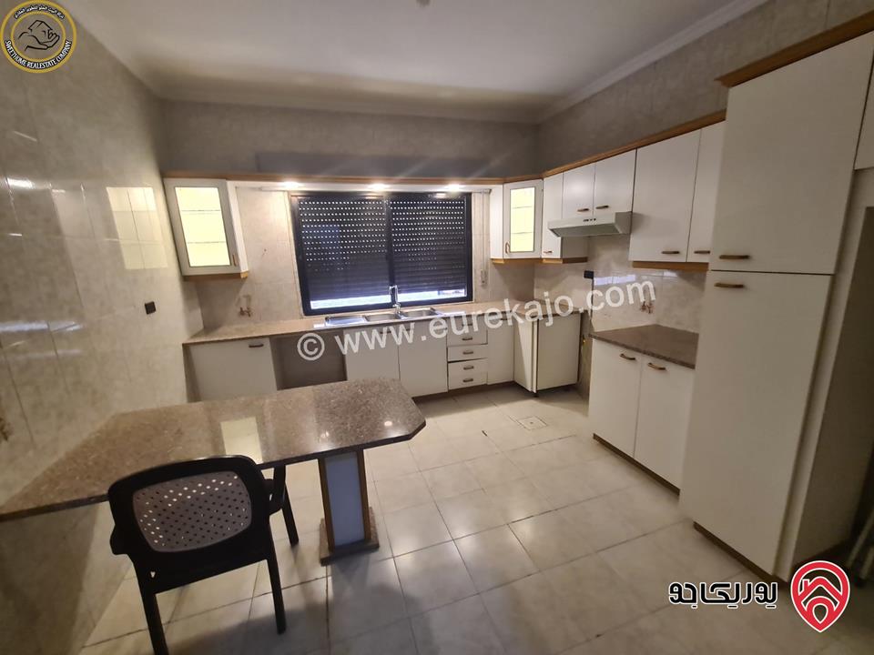 شقة مميزة للبيع في عمان الصويفية - قرب زيت وزعتر طابق اول 150م تشطيب سوبر ديلوكس بسعر مغري